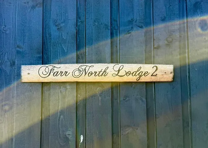 Farr North Lodge 2 With Hot-Tub